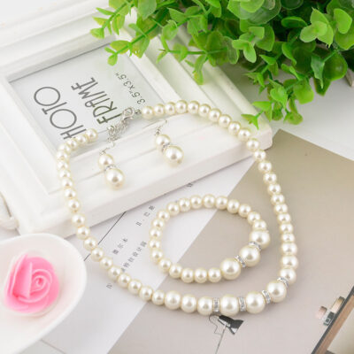 Pearl Necklace Set With Bracelet