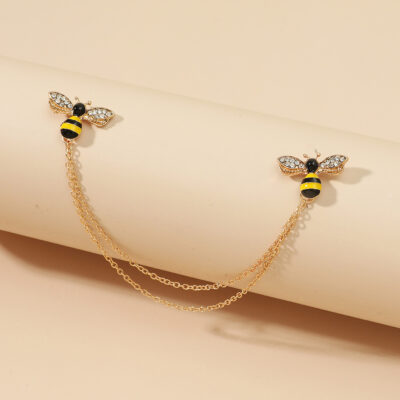 Bee Pendant Chain Brooch