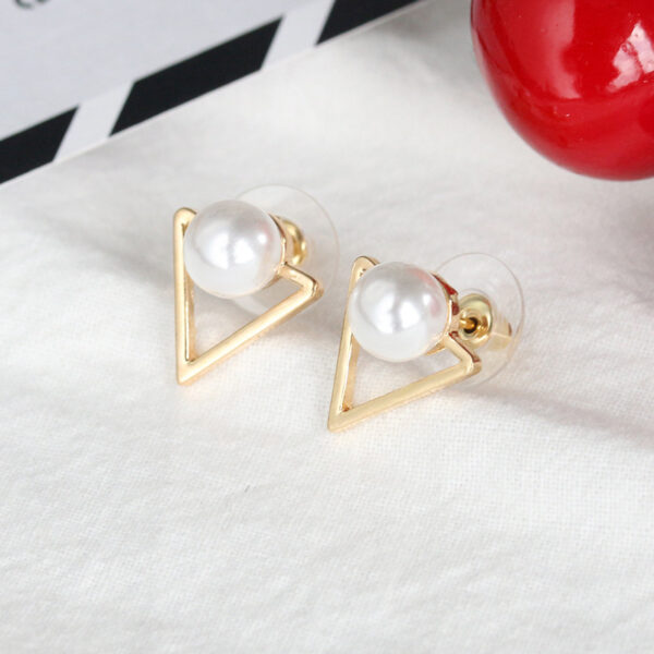 Triangle Pearl Earrings