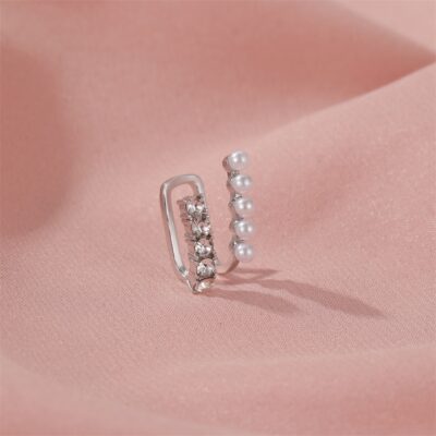 Silver Diamond Studded Pearl Ear Clip 1pc