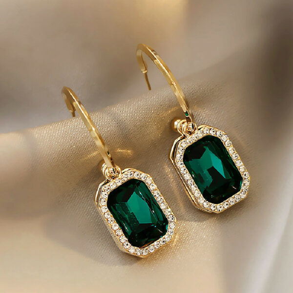 Green Diamond Hanging Earring