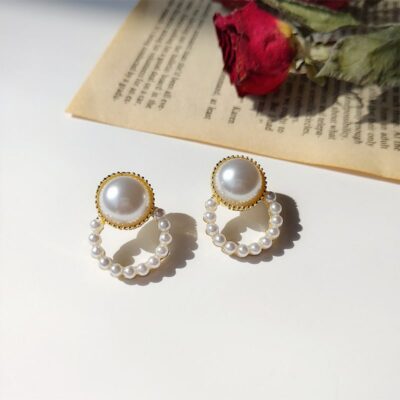Barcelona Pearl Earrings